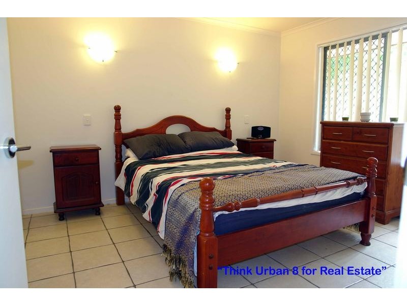 2 Lowan Street, Bellbowrie QLD 4070